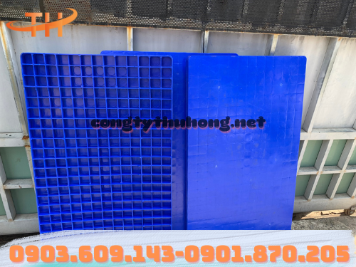 pallet không chân mặt kín