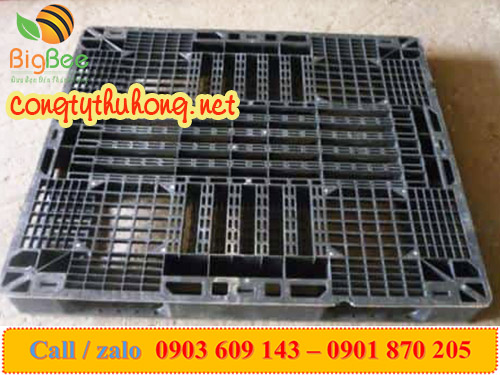 Pallet nhựa đen 1 mặt kt 110cm * 130cm * 12cm