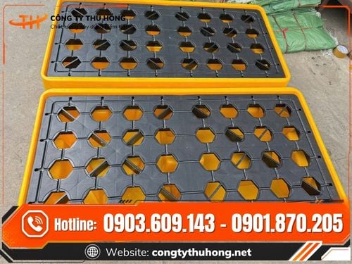 Pallet nhựa chống tràn hóa chất Pallet nhựa chống tràn hóa chất cho nhà xưởng