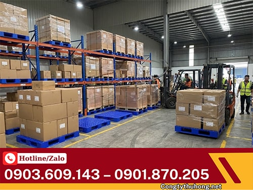 Pallet kê hàng Pallet nhựa kê hàng mới