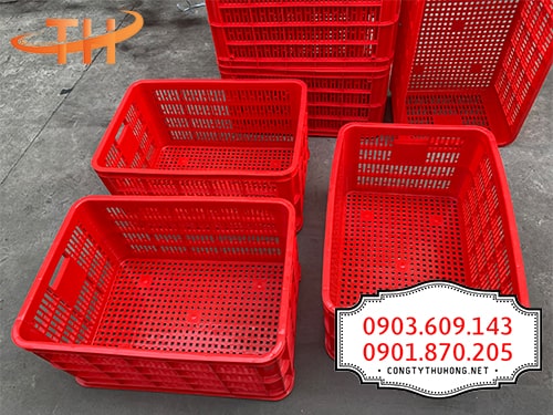 Sóng nhựa màu đỏ giá rẻ Sóng nhựa màu đỏ giá rẻ