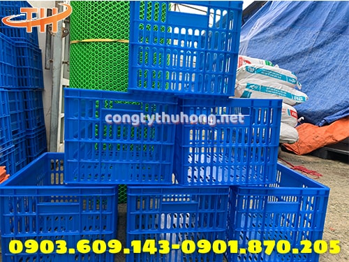 Sóng nhựa màu xanh Sóng nhựa màu xanh