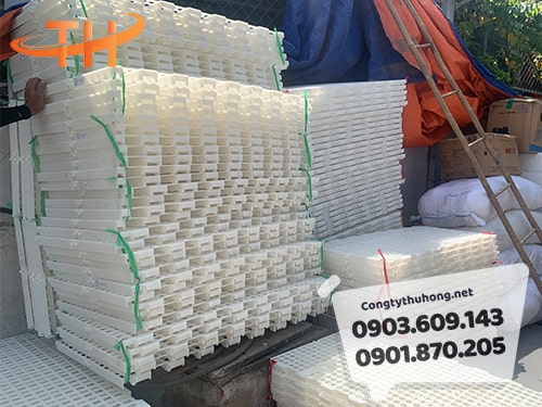 Tấm lót sàn chuống vịt Tấm lót sàn chuống vịt