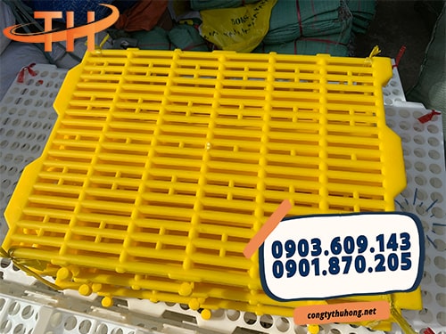 Tấm lót sàn nuôi heo 40x55cm Tấm lót sàn nuôi heo 40x55cm