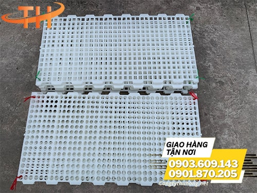Tấm nhựa lót sàn chăn nuôi Tấm nhựa lót sàn chăn nuôi giá tốt
