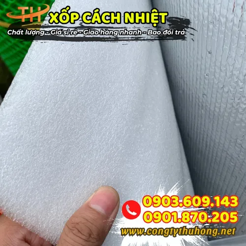 XỐP FOAM CÁCH NHIỆT KHÔNG KEO DÁN