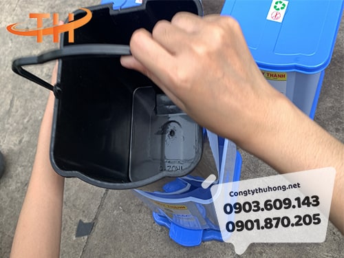 Thùng rác gia đình Thùng rác gia đình