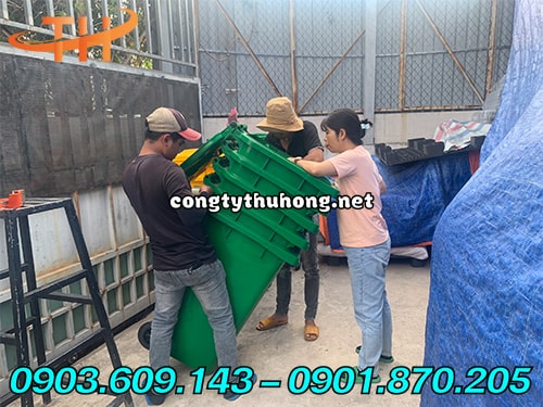 thùng rác nhựa