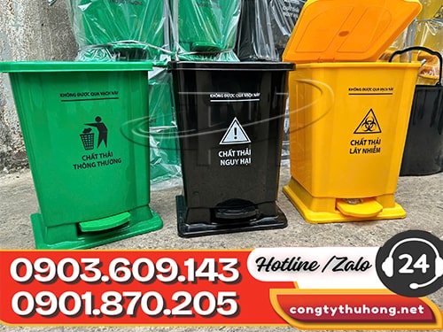 Thùng rác nhựa nhiều màu Thùng rác nhựa nhiều màu