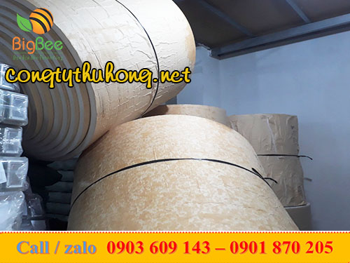 Cuộn mút xốp cách nhiệt 1 mặt bạc có keo dán