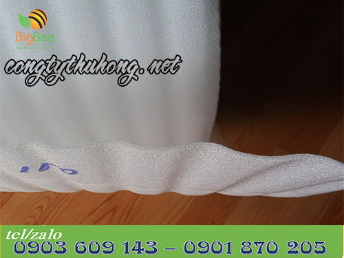 Màng xốp foam quấn hàng độ dày 5li
