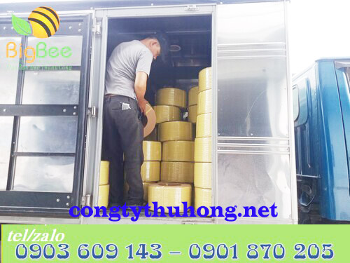 Xuất hàng dây đai cho khách sỉ của Thu Hồng