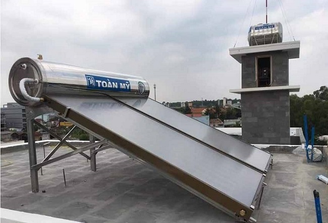 Máy nước nóng mặt trời Tấm Phẳng Toàn Mỹ 300 lít chịu áp tại Quận 2 Máy nước nóng mặt trời Tấm Phẳng Toàn Mỹ 300 lít chịu áp tại Quận 2
