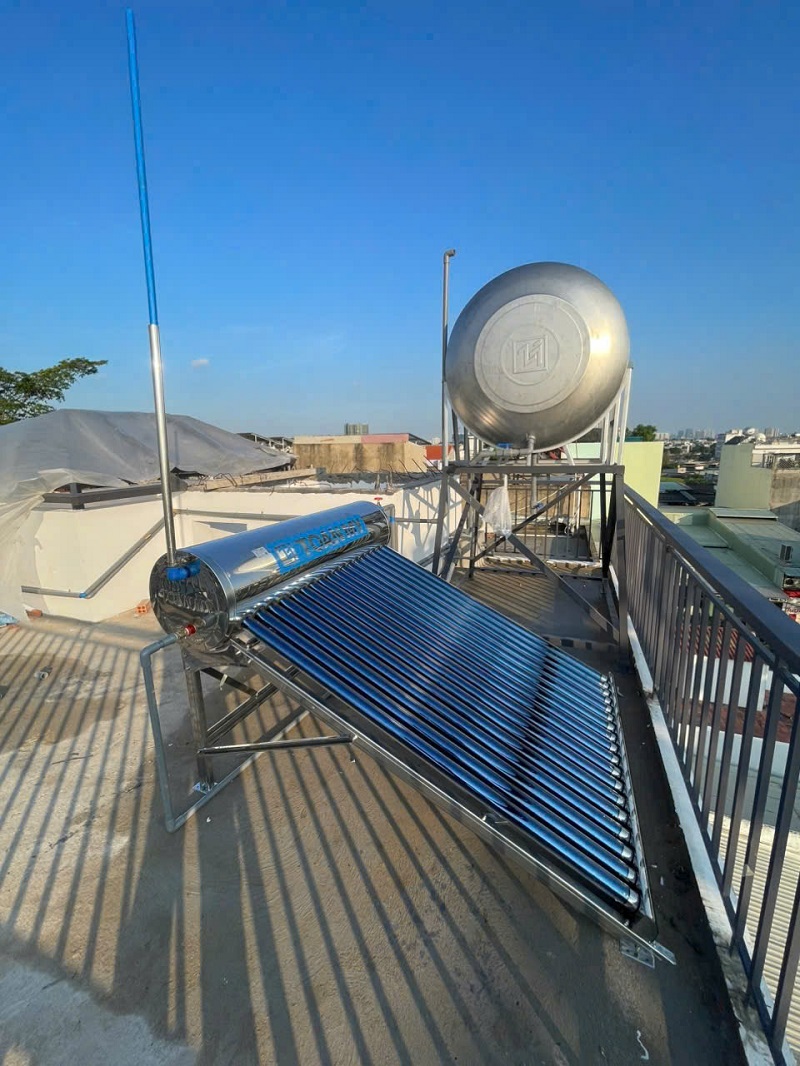 Trọn bộ Máy nước nóng mặt trời Toàn Mỹ I304 Trọn bộ Máy nước nóng mặt trời Toàn Mỹ I304
