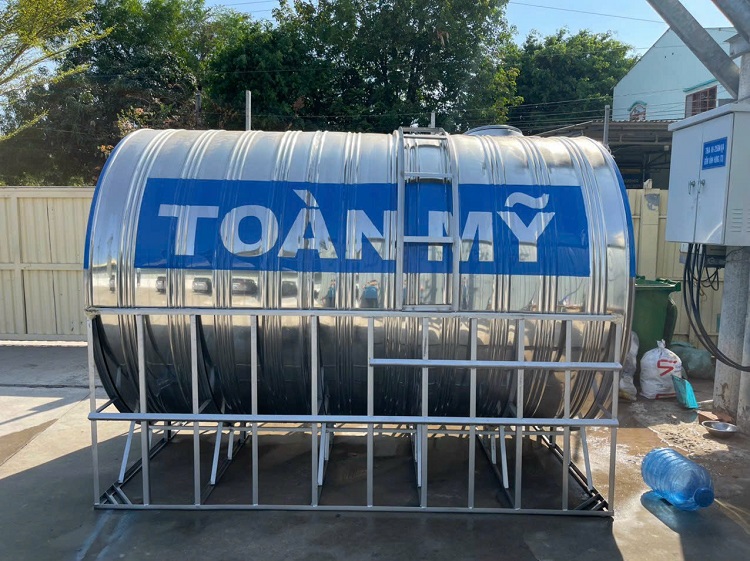 Bồn nước Toàn Mỹ 10,000L Ngang Giao nhà xưởng Hồ Chí Minh Bồn nước Toàn Mỹ 10,000L Ngang Giao nhà xưởng Hồ Chí Minh