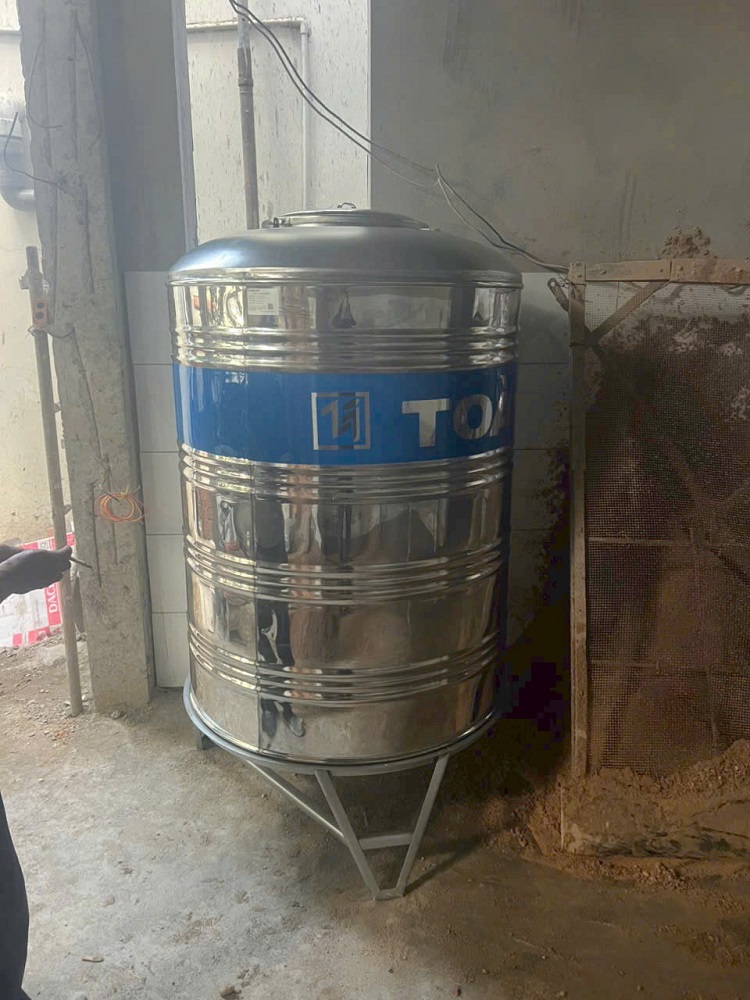 Bồn nước Toàn Mỹ 1,000l đứng tại Thủ Đức Bồn nước Toàn Mỹ 1,000l đứng tại Thủ Đức