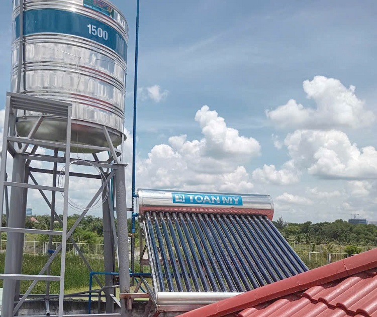 Máy nước nóng năng lượng mặt trời Toàn Mỹ lắp ở Quận 9 Máy nước nóng năng lượng mặt trời Toàn Mỹ lắp ở Quận 9