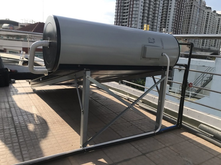 Mặt Sau máy nước nóng mặt trời Solahart 150L - 100% tiêu chuẩn Úc Mặt Sau máy nước nóng mặt trời Solahart 150L - 100% tiêu chuẩn Úc