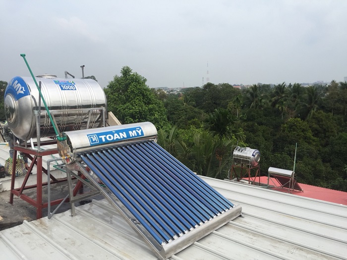 Kiểm tra tmáy nước nóng năng lượng mặt trời sau khi lắp đặt Kiểm tra tmáy nước nóng năng lượng mặt trời sau khi lắp đặt