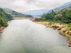 Những dòng sông giới tuyến