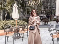 Nguyên tắc “vàng” khi mix đồ với chân váy midi