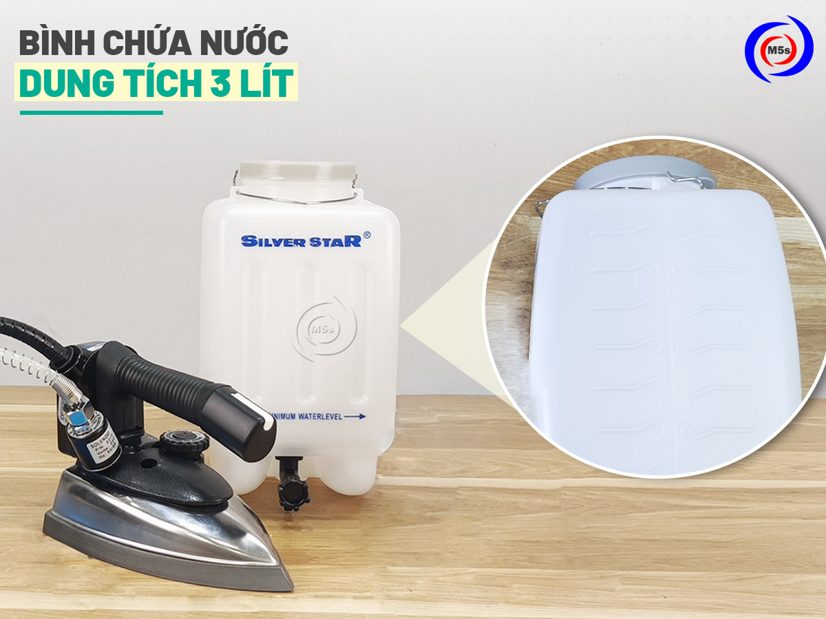 Dung tích bình chứa nước 3 lít của bàn ủi hơi Dung tích bình chứa nước 3 lít của bàn ủi hơi