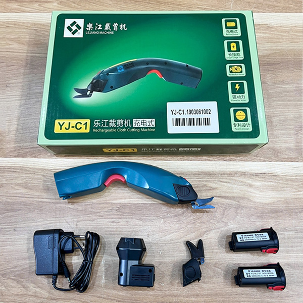 Kéo cắt vải pin cầm tay YJ-C1 và phụ kiện đi kèm Kéo cắt vải pin cầm tay YJ-C1 và phụ kiện đi kèm