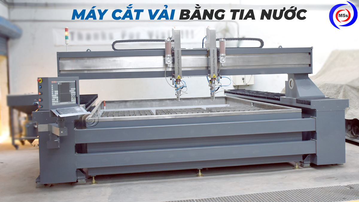 Máy cắt vải bằng tia nước Máy cắt vải bằng tia nước