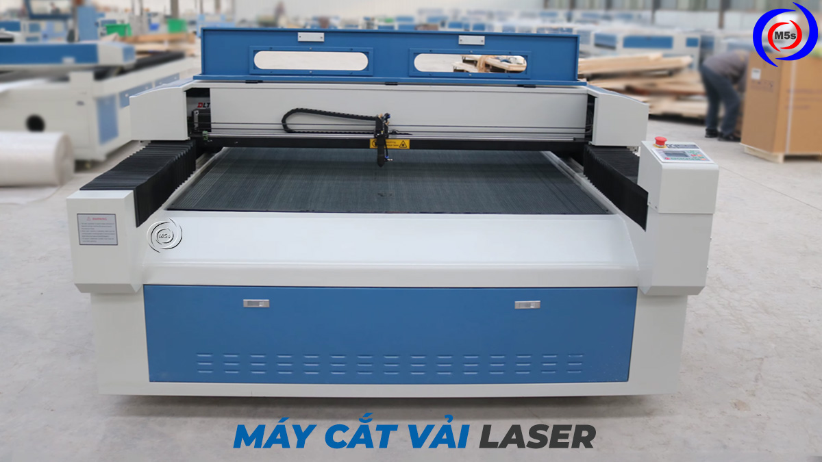 Máy cắt vải laser Máy cắt vải laser