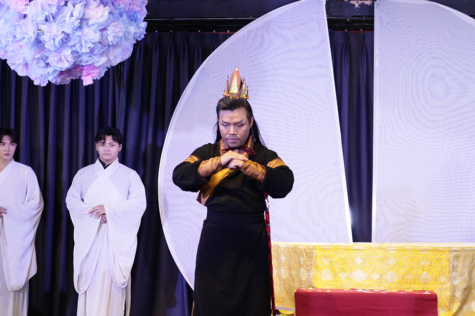 nickel thịnh bí mật cẩm tú đài