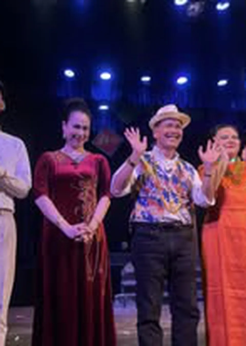 Hài kịch: Đám Cưới Bên Cồn