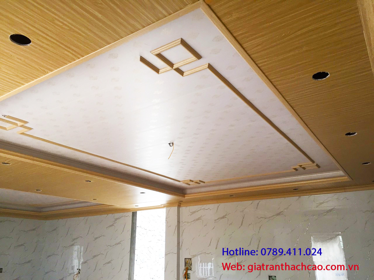 Trần Nhựa Làm Trần Nhà Trần Nhựa Làm Trần Nhà