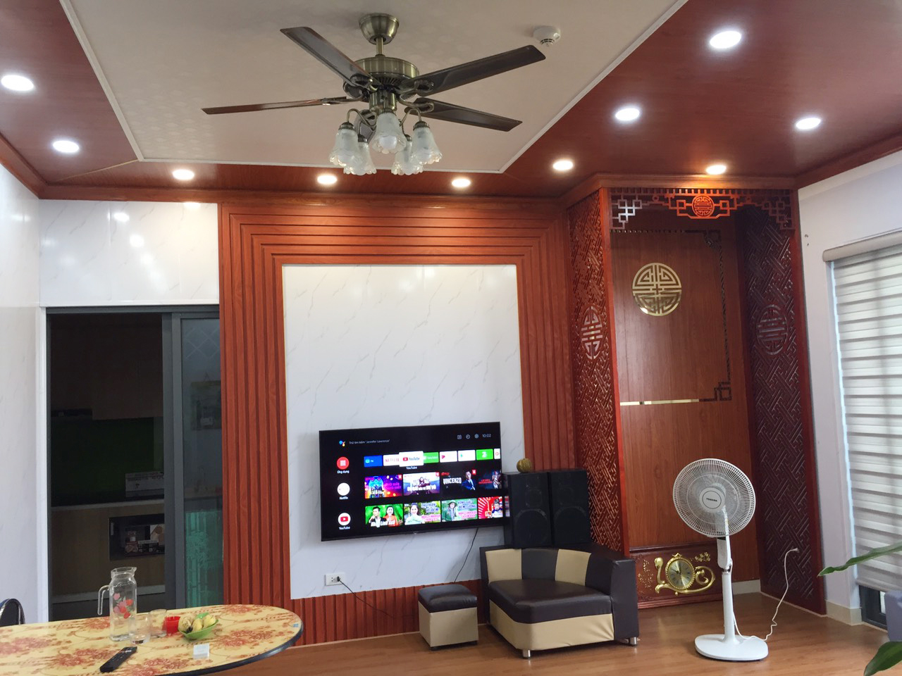 Trần nhựa cấp đẹp Trần nhựa cấp đẹp