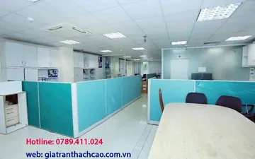 Giá trần nhựa thả 60 x 60