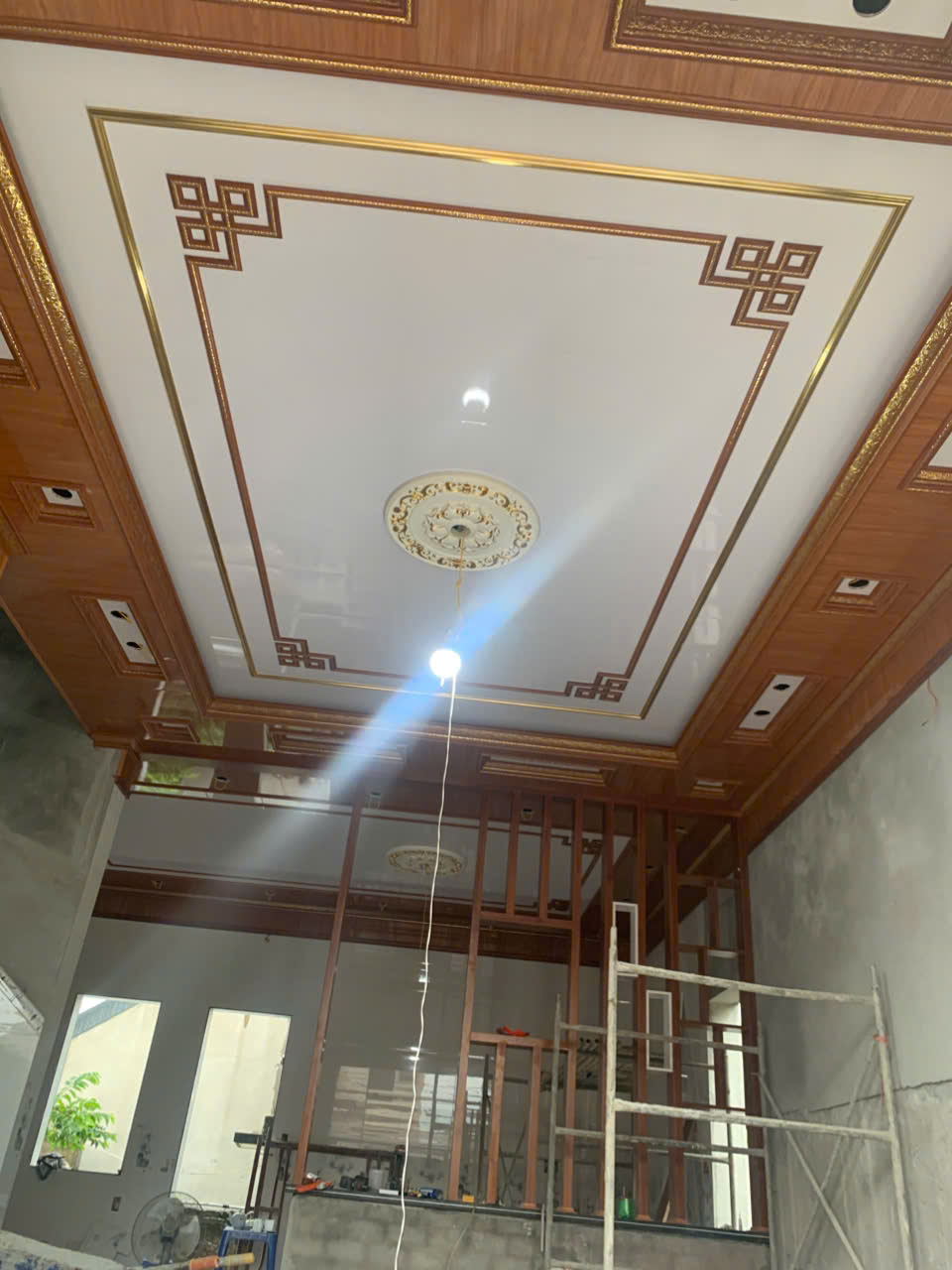 Mẫu trần phòng khách Mẫu trần phòng khách