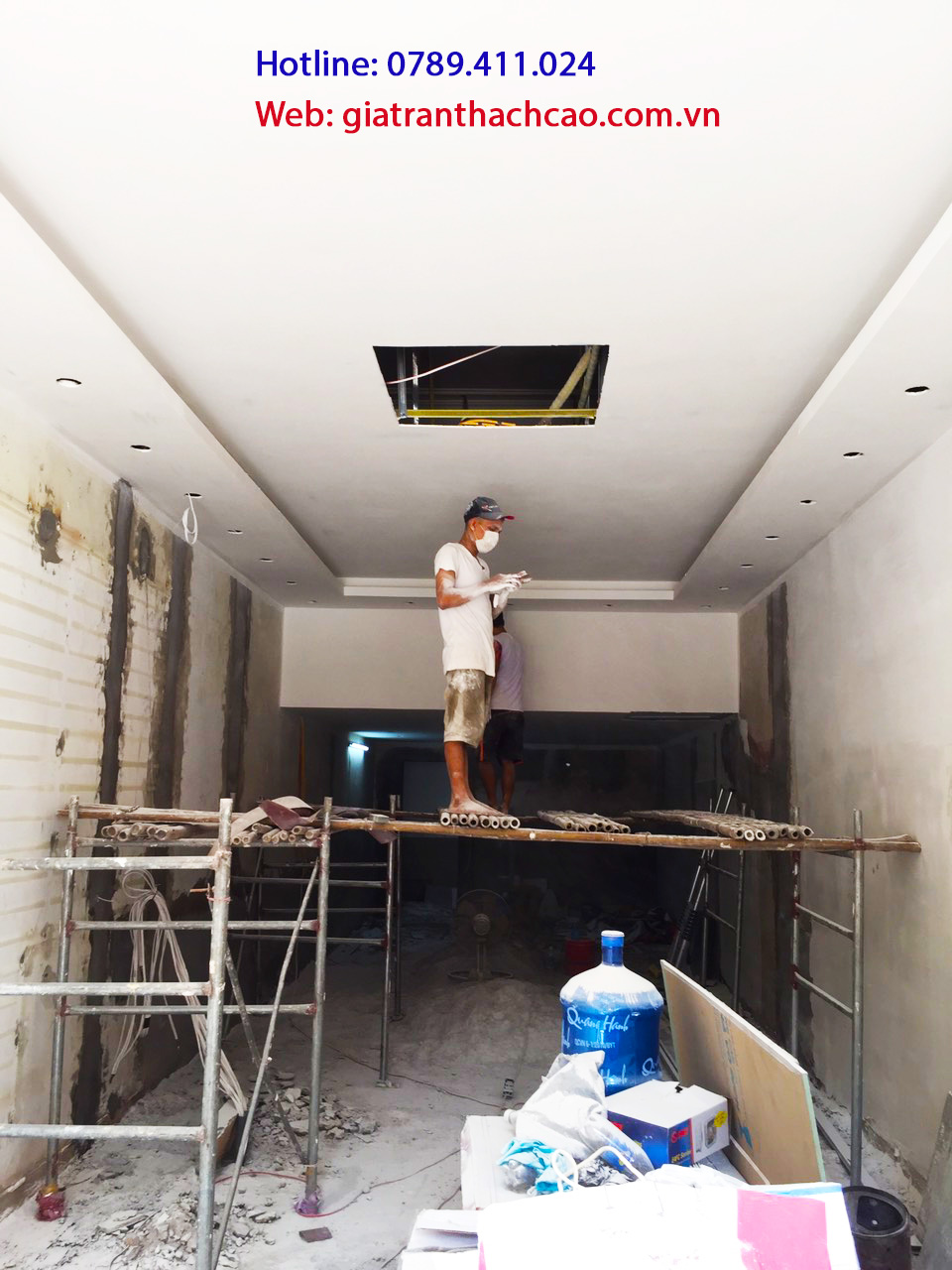 Trần Thạch Cao Thông Dụng Trần Thạch Cao Thông Dụng