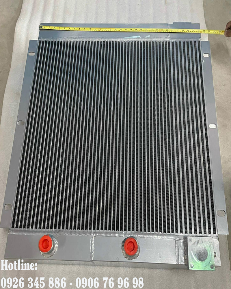 két giải nhiệt máy nén khí