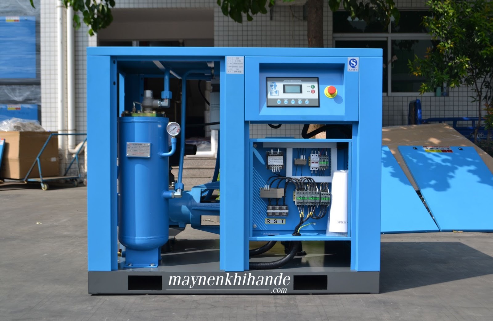 Máy nén khí trục vít có hiệu suất làm việc vượt trội