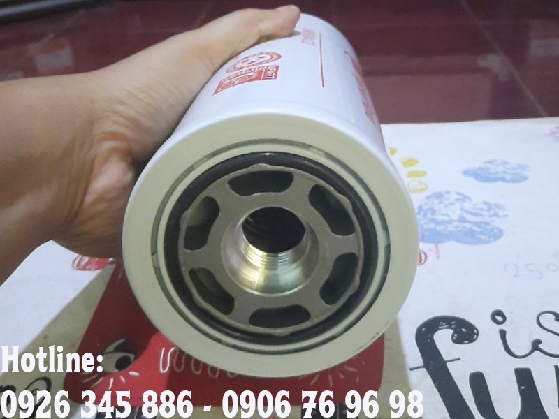 Lọc dầu Ingersoll Rand 24900433