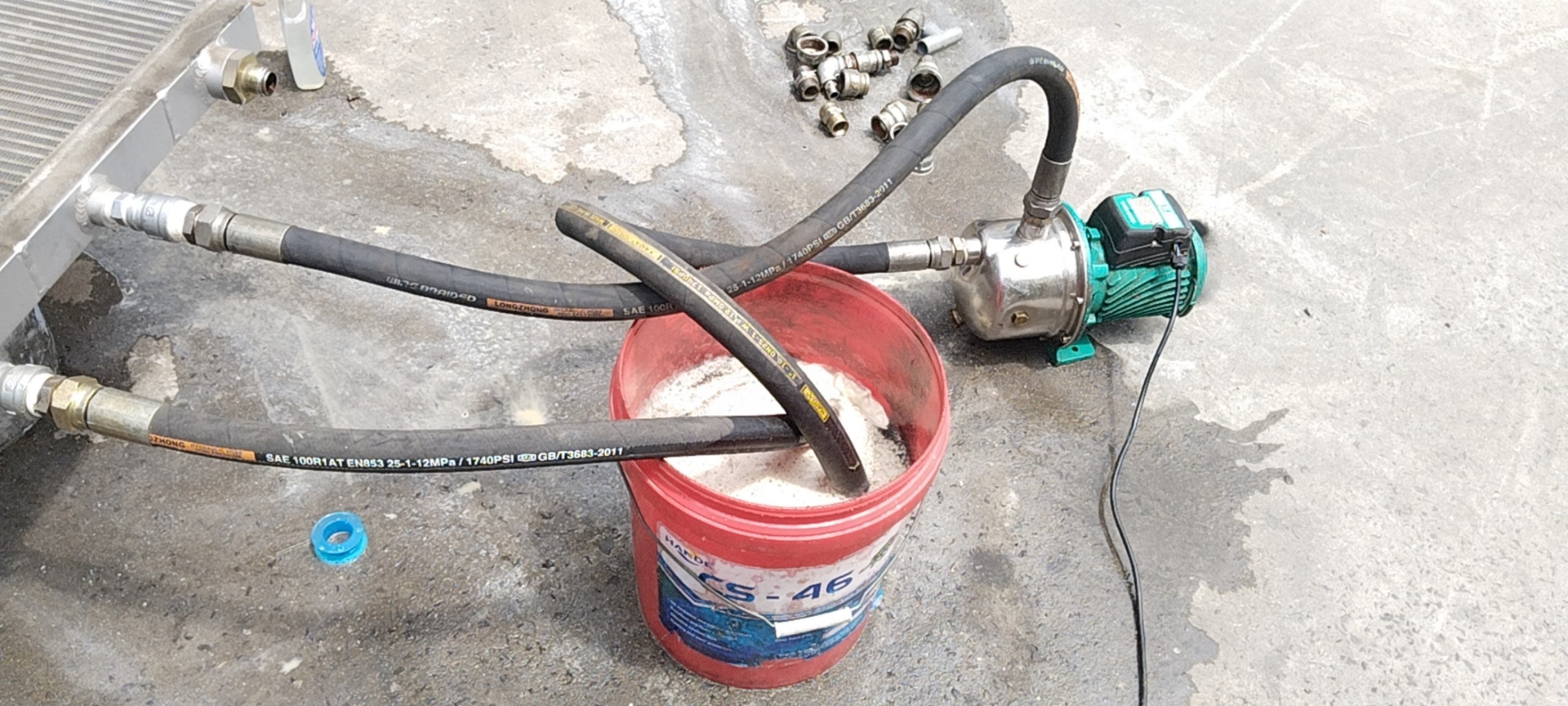 xúc két giải nhiệt