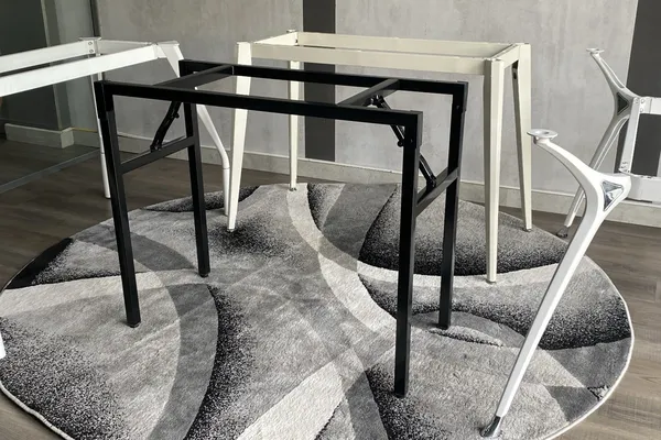 Khung bàn gấp gọn