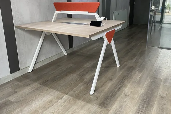 Vách ngăn bàn làm việc VN-03