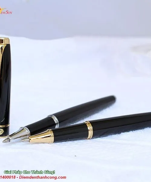 Bút kim loại khắc tên - Cá sấu Vip 2,  Bút ký khắc tên giám đốc