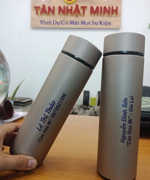 bình giữ nhiệt khắc tên, Bình giữ nhiệt làm quà tặng, in ấn logo công ty 1