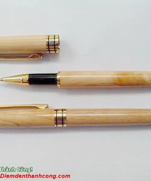 Bút Gỗ Khắc Tên Quà Tặng, bút ký khắc tên (2)