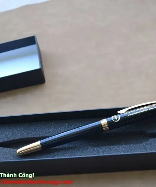 Bút Kim Loại Khắc Tên Mới Lạ,  Bút ký khắc tên