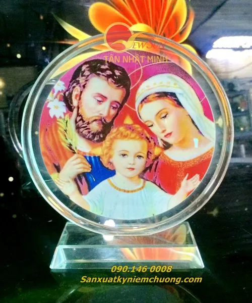 Pha lê Thủy tinh in hình Chúa, Kỷ niệm chương pha lê thủy tinh nhận in lẻ lấy trong ngày