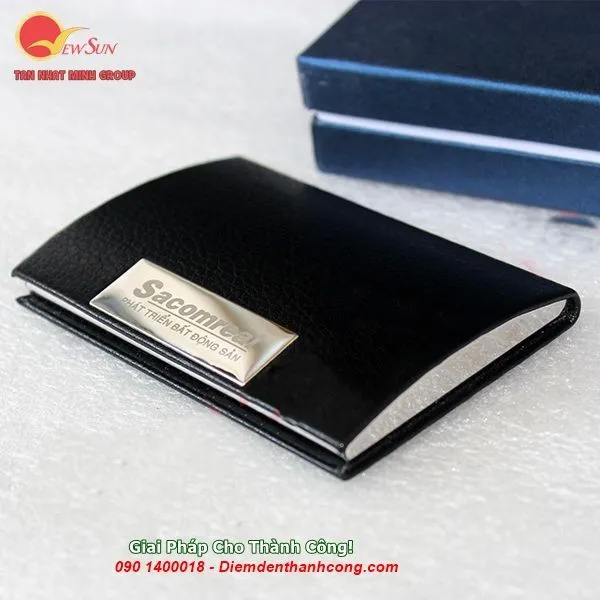 hộp đựng name card khắc tên 9