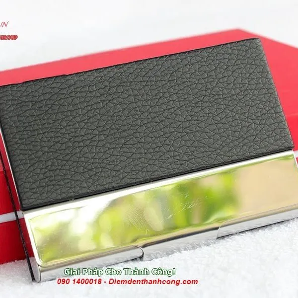 hộp đựng name card khắc tên 4