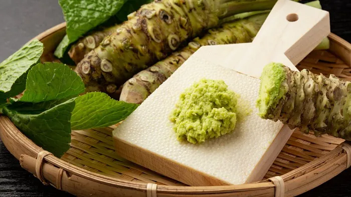Tìm hiểu nguồn gốc & đặc điểm của mù tạc "trứ xanh" từ Nhật Bản